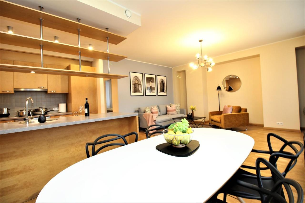 Tallinn City Apartments Freedom Square Esterno foto